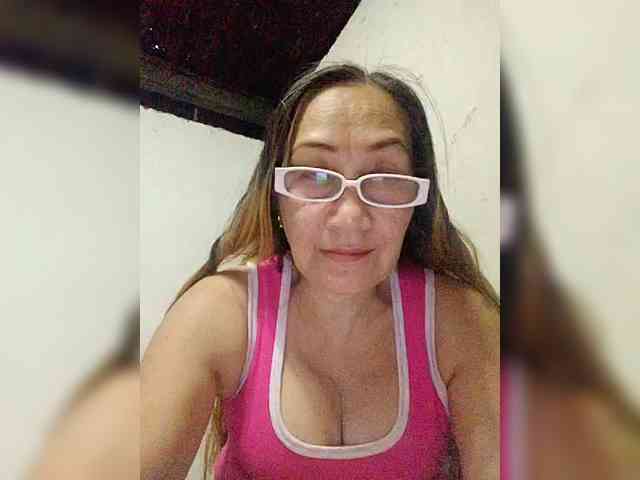 cherrywhite03 webcam