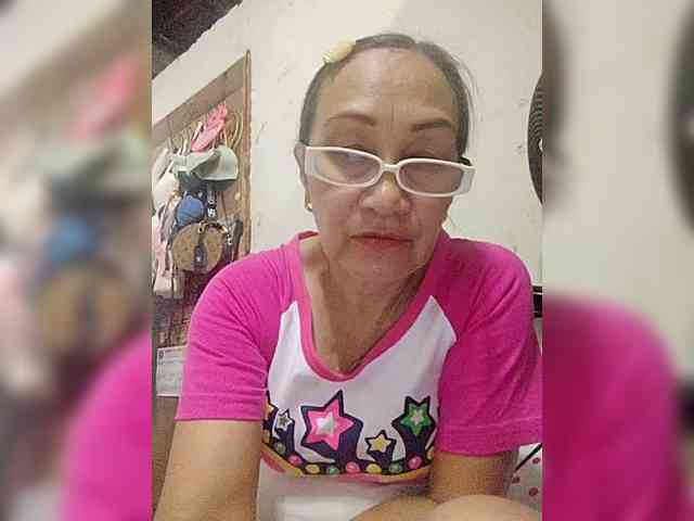 cherrywhite03 webcam