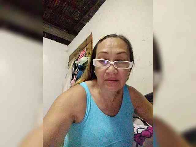 cherrywhite03 webcam