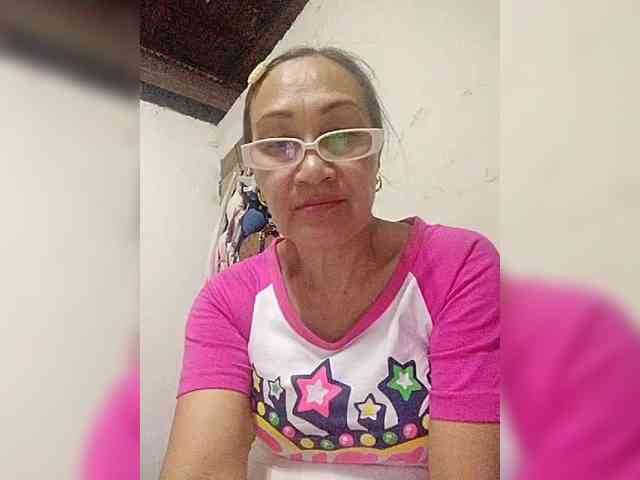 cherrywhite03 webcam