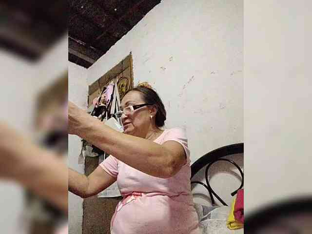 cherrywhite03 webcam