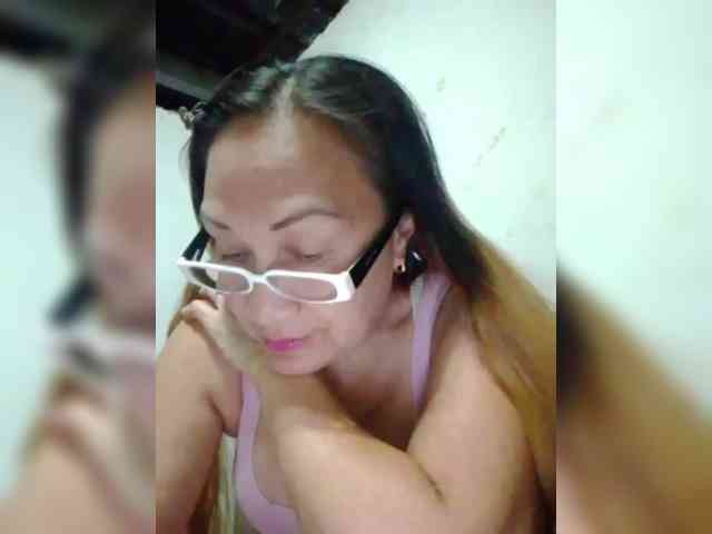 cherrywhite03 webcam