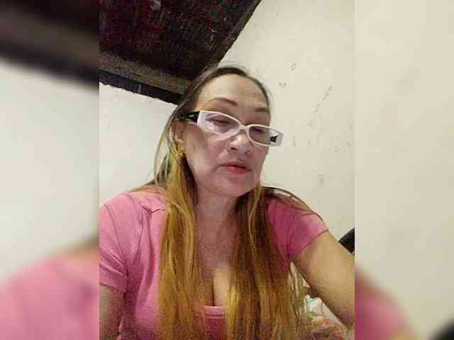 cherrywhite03 webcam