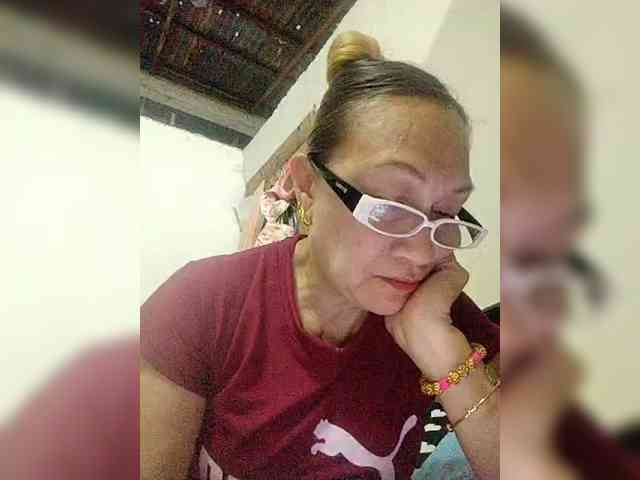 cherrywhite03 webcam