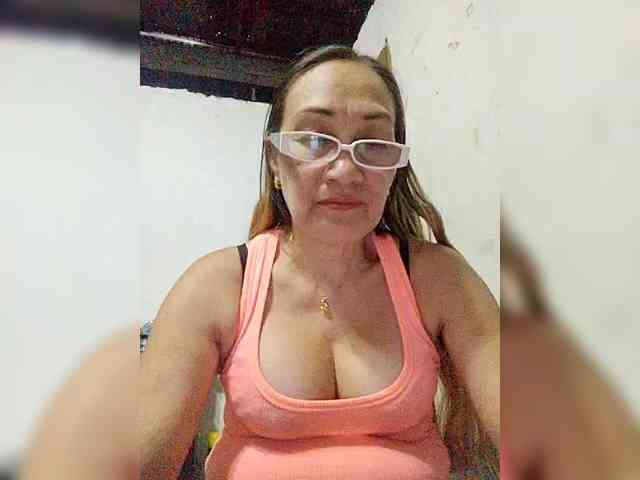 cherrywhite03 webcam