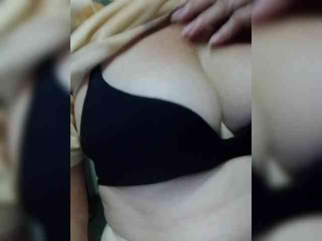 cherrywhite03 webcam