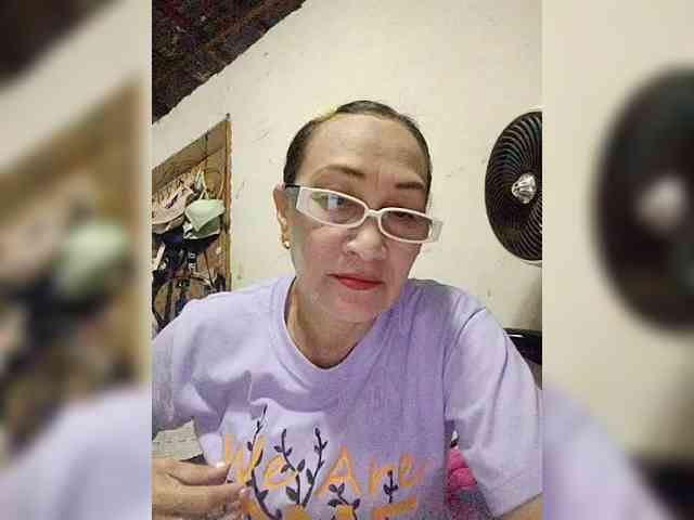 cherrywhite03 webcam