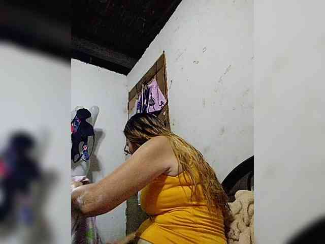 cherrywhite03 webcam