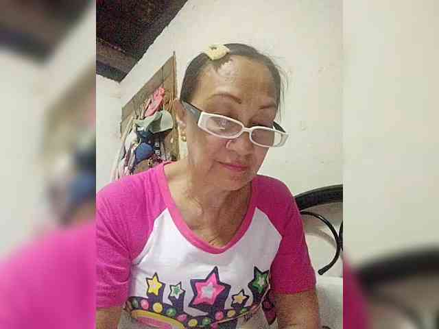 cherrywhite03 webcam