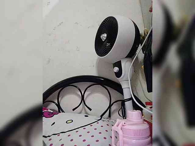 cherrywhite03 webcam