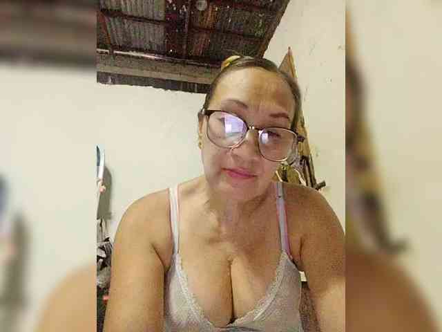 cherrywhite03 webcam