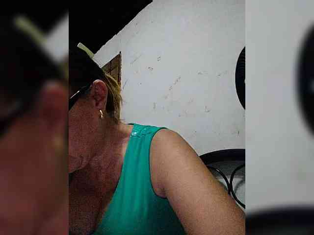 cherrywhite03 webcam