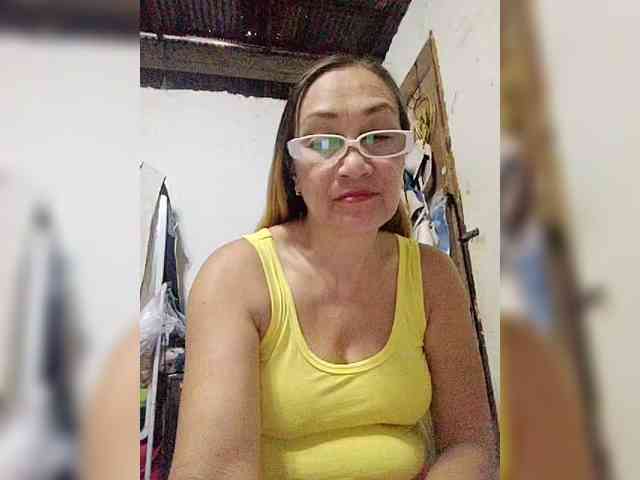 cherrywhite03 webcam