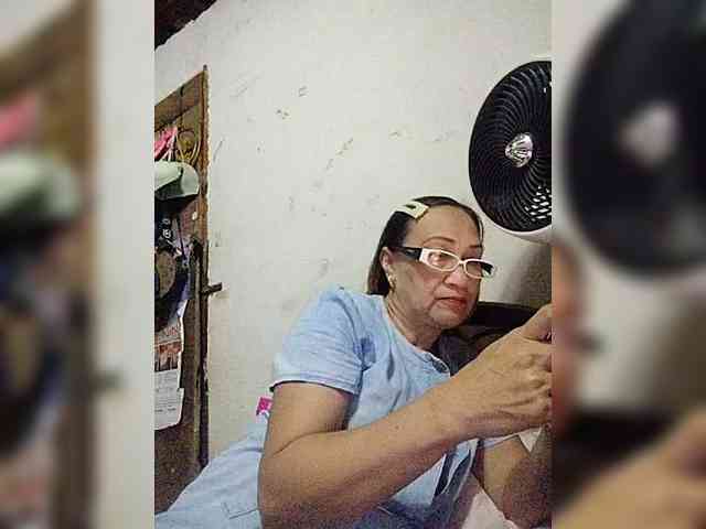 cherrywhite03 webcam