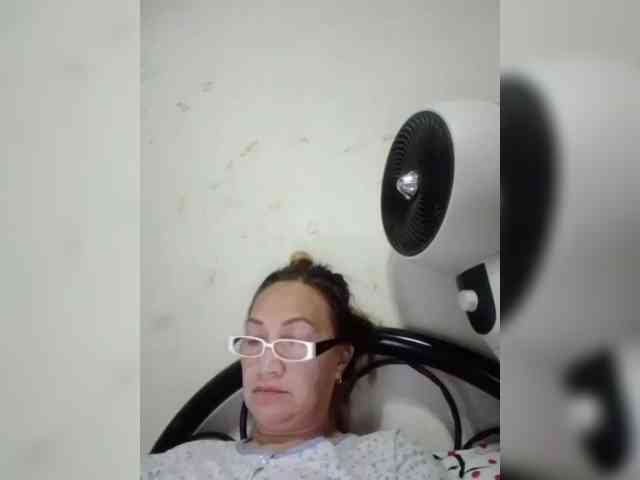 cherrywhite03 webcam