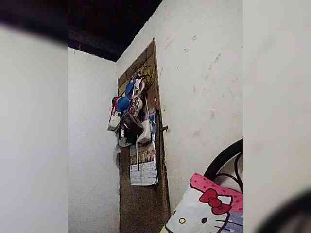 cherrywhite03 webcam