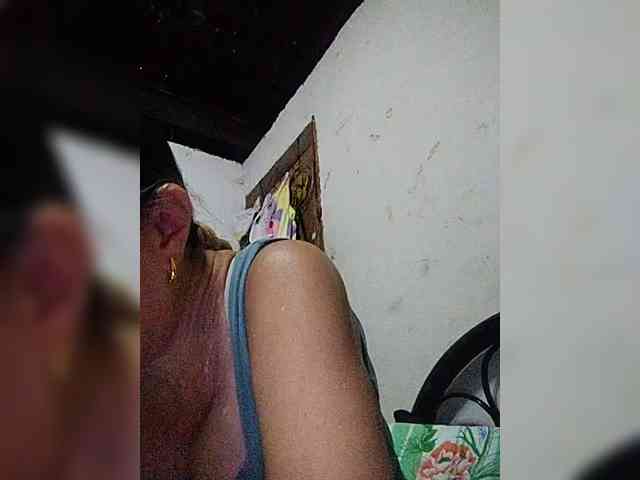 cherrywhite03 webcam