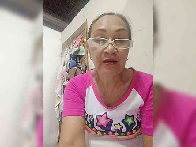 cherrywhite03 webcam