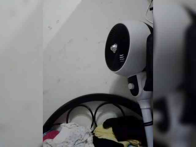 cherrywhite03 webcam