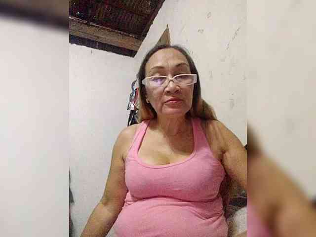 cherrywhite03 webcam