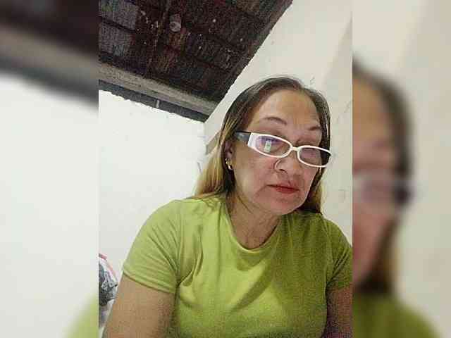 cherrywhite03 webcam