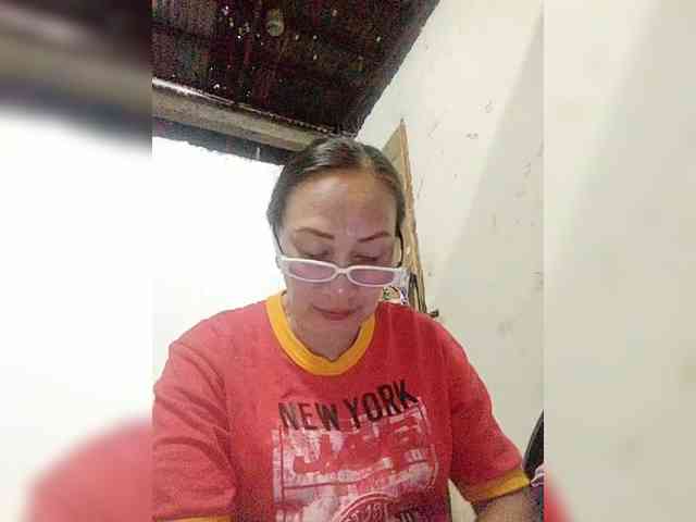 cherrywhite03 webcam