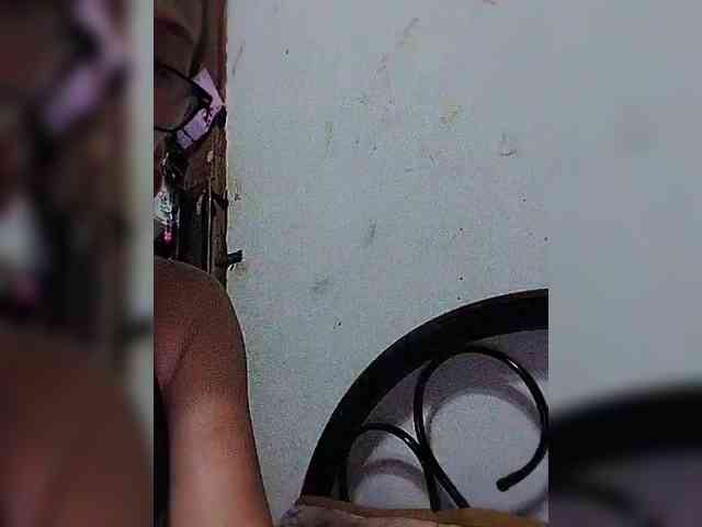 cherrywhite03 webcam