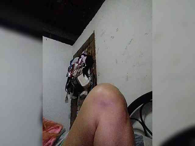 cherrywhite03 webcam