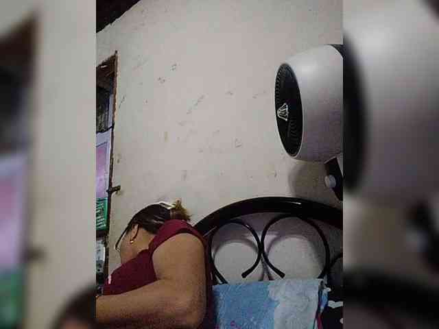 cherrywhite03 webcam