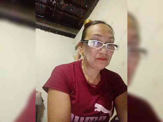 cherrywhite03 webcam