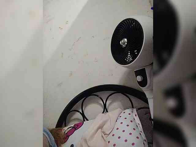 cherrywhite03 webcam