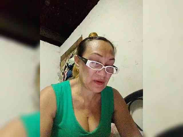 cherrywhite03 webcam