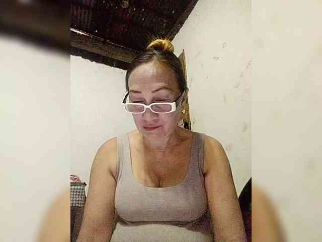 cherrywhite03 webcam