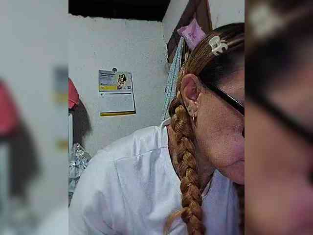 cherrywhite03 webcam