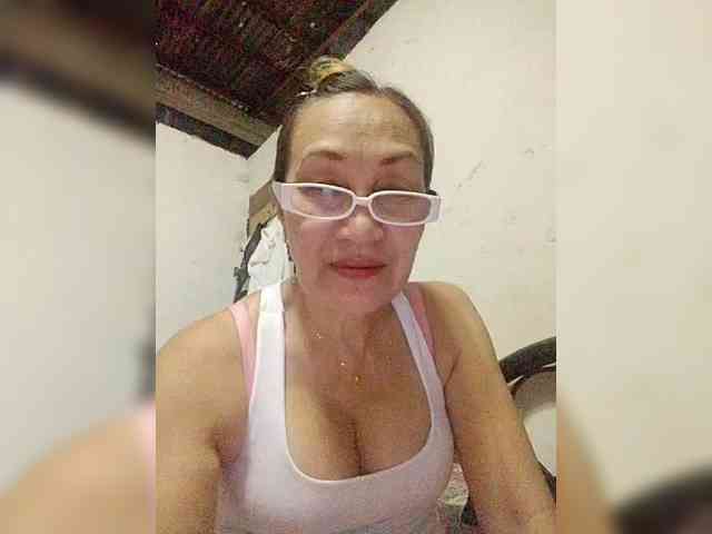 cherrywhite03 webcam