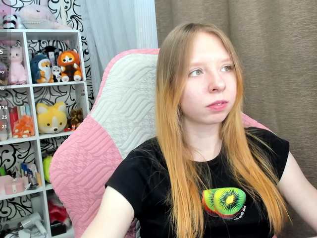 IamLoli's BongaCams show and profile