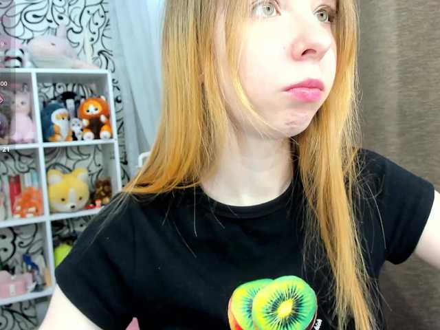 IamLoli's BongaCams show and profile