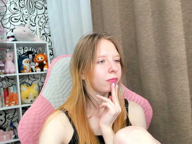 IamLoli's BongaCams show and profile