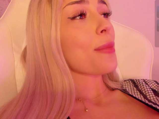 lissababe's BongaCams show and profile