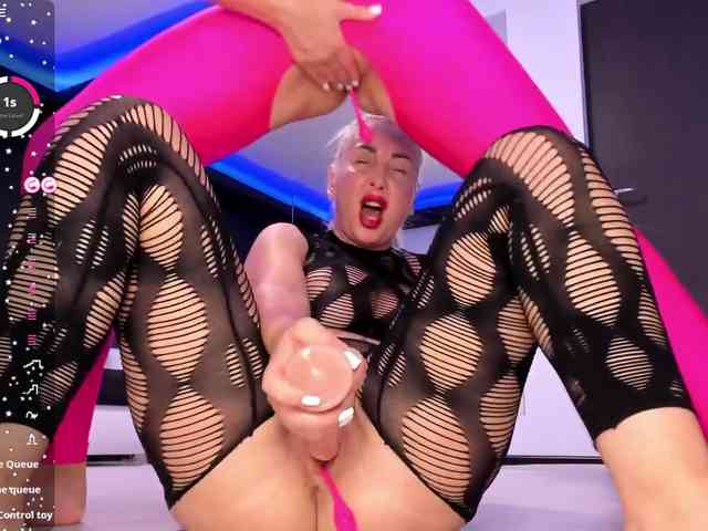 naked live sex BadBabe
