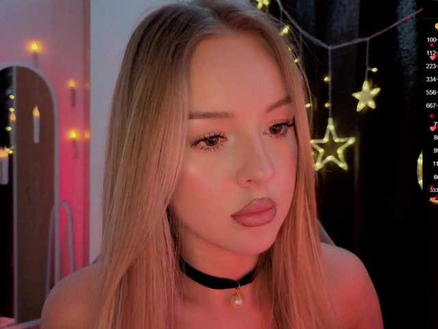 Nestyzz's BongaCams show and profile