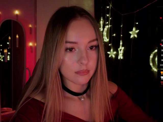 Nestyzz's BongaCams show and profile