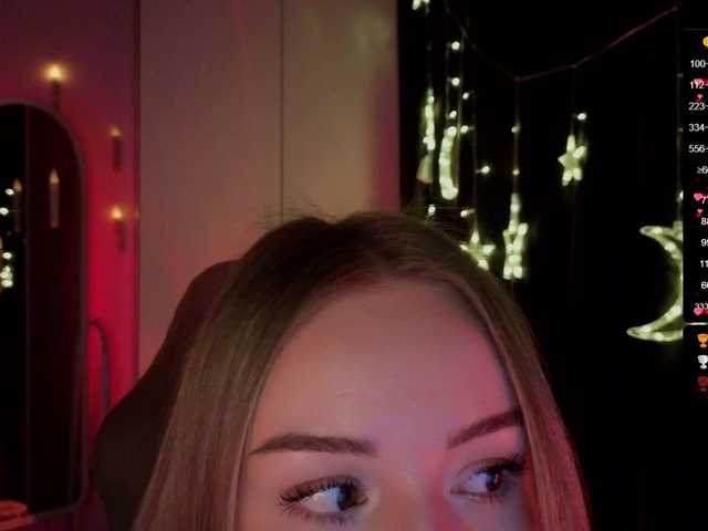 Nestyzz's BongaCams show and profile