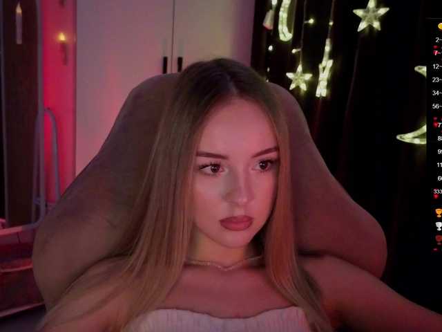 Nestyzz's BongaCams show and profile