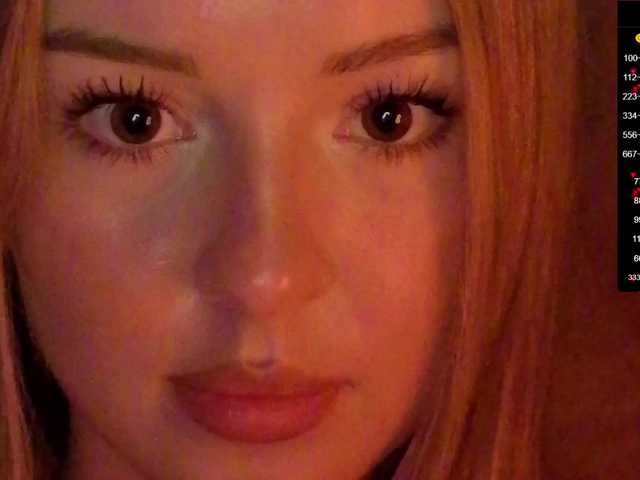 Nestyzz's BongaCams show and profile