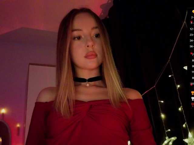 Nestyzz's BongaCams show and profile