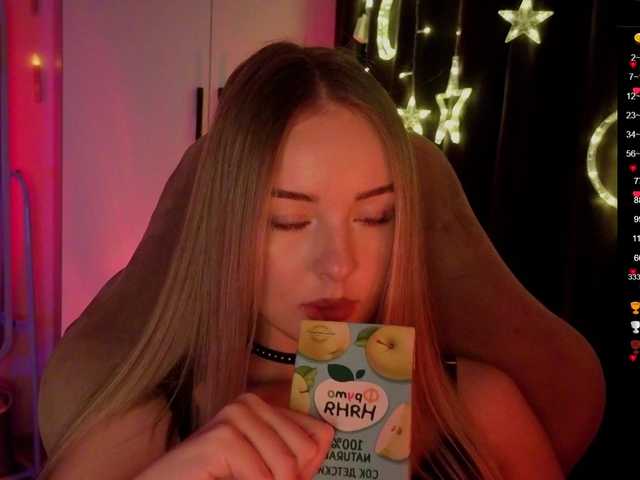 Nestyzz's BongaCams show and profile