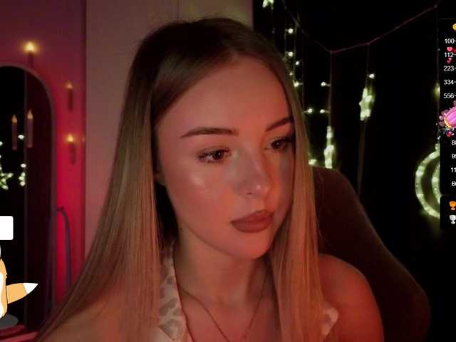 Nestyzz's BongaCams show and profile