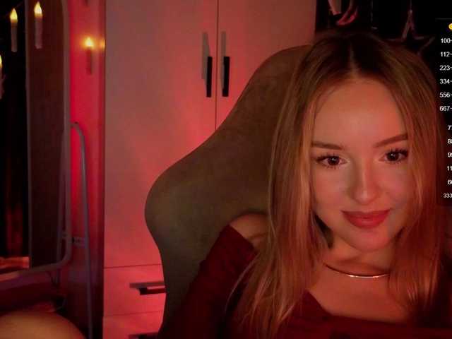 Nestyzz's BongaCams show and profile