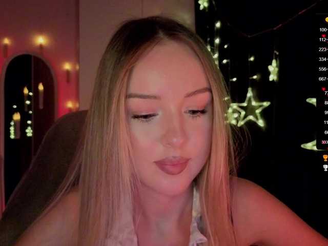 Nestyzz's BongaCams show and profile